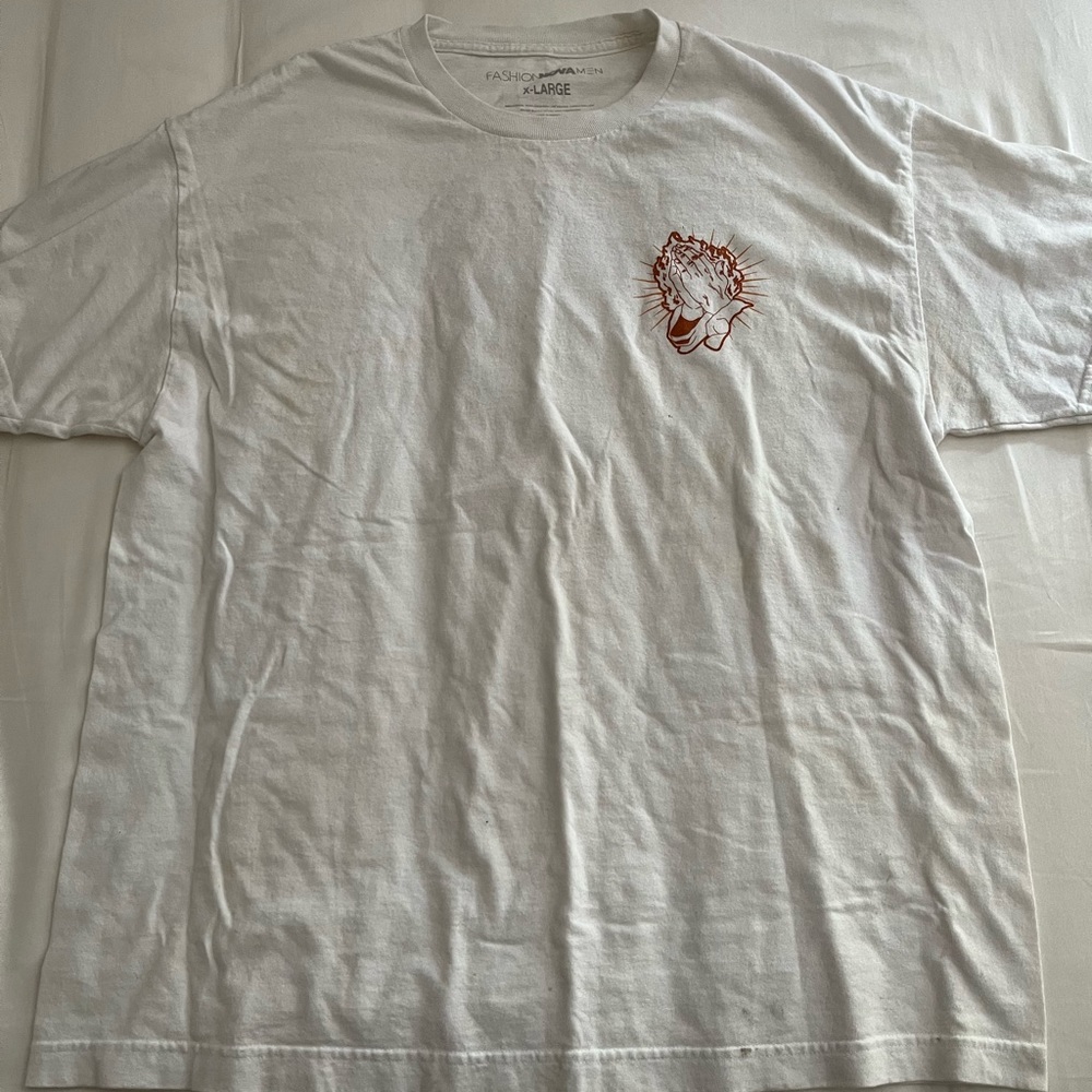 Fashion nova graphic tee